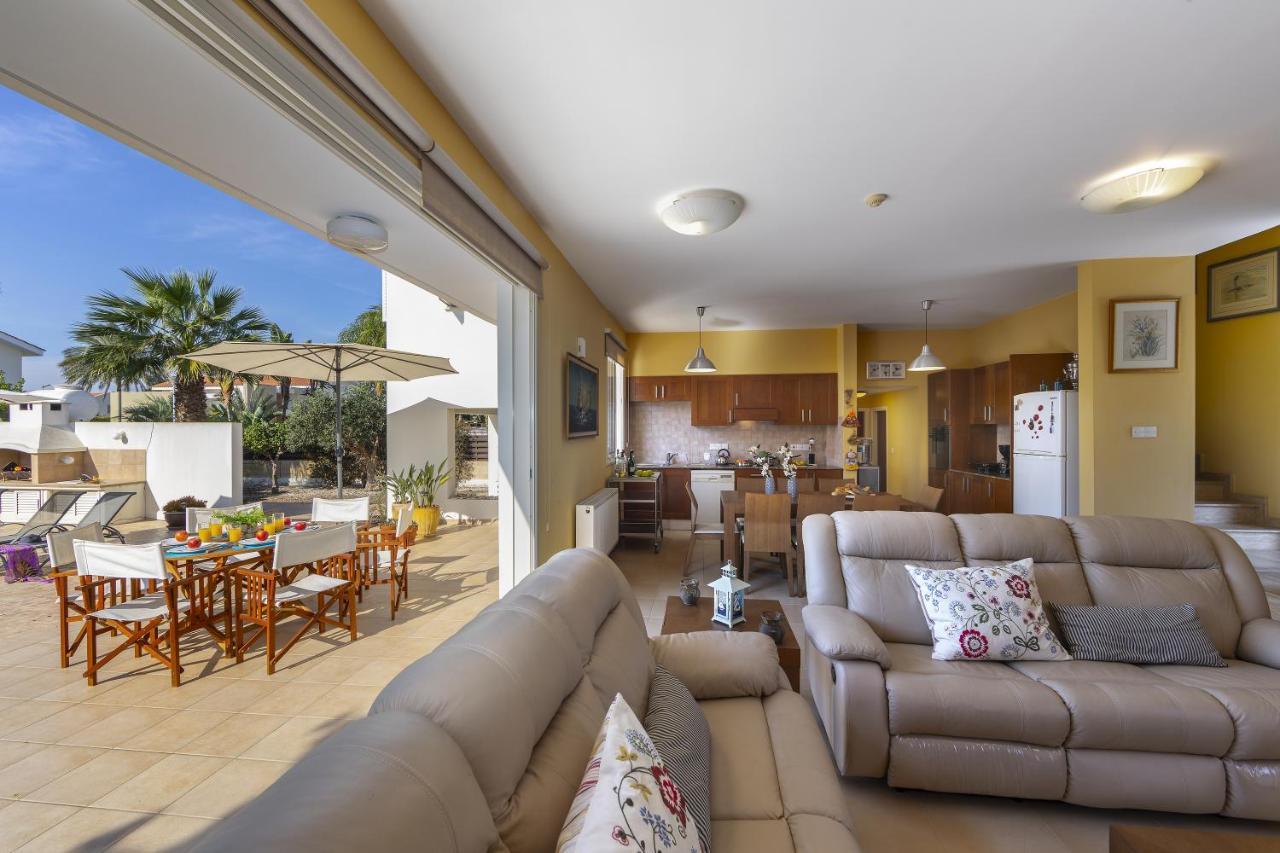 Larnaca Villa Anthea 12 Екстериор снимка